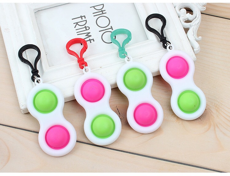 Wholesale Fashion Colourful 3D Key Ring Silicone Key Ring For Boys And Girls